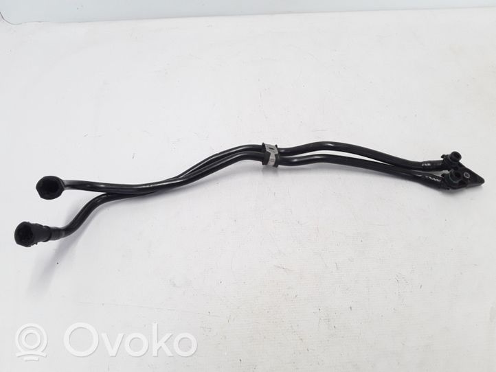 BMW 5 GT F07 Tubo flessibile del radiatore dell’olio del cambio 7811223