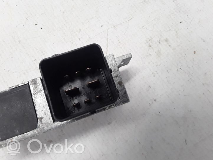 Renault Zoe Other relay 296103375R