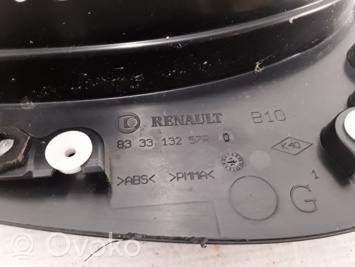 Renault Zoe Listwa błotnika tylnego 833313257R