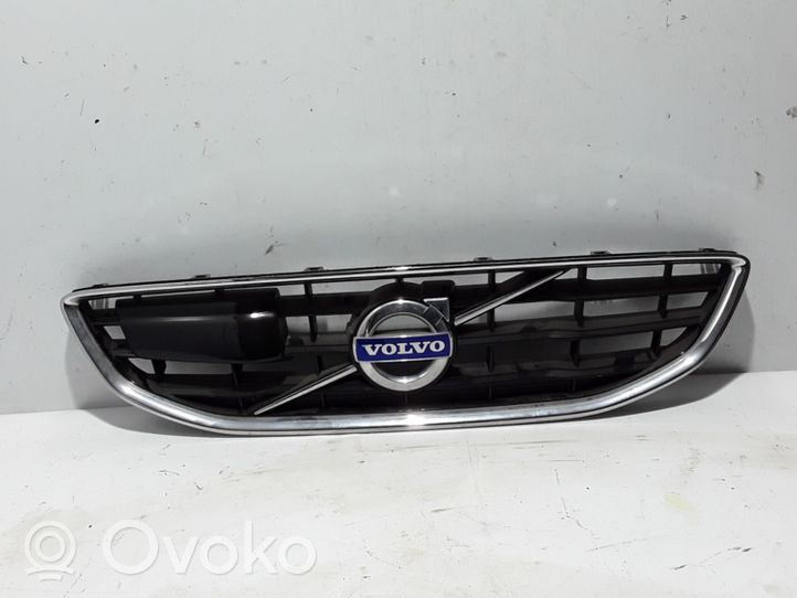 Volvo V40 Grille de calandre avant 