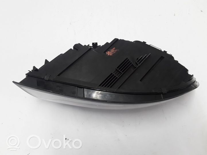 Volvo V50 Phare frontale 31299584