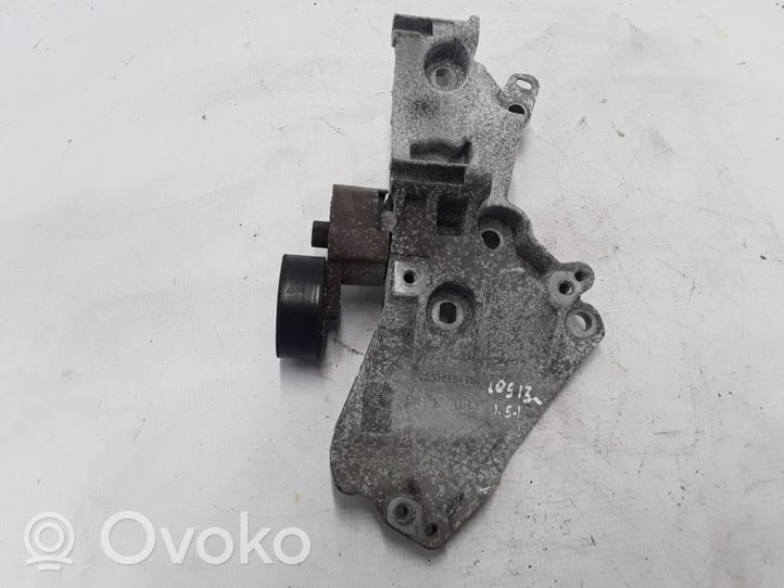 Dacia Lodgy Generator/alternator bracket 8200689495