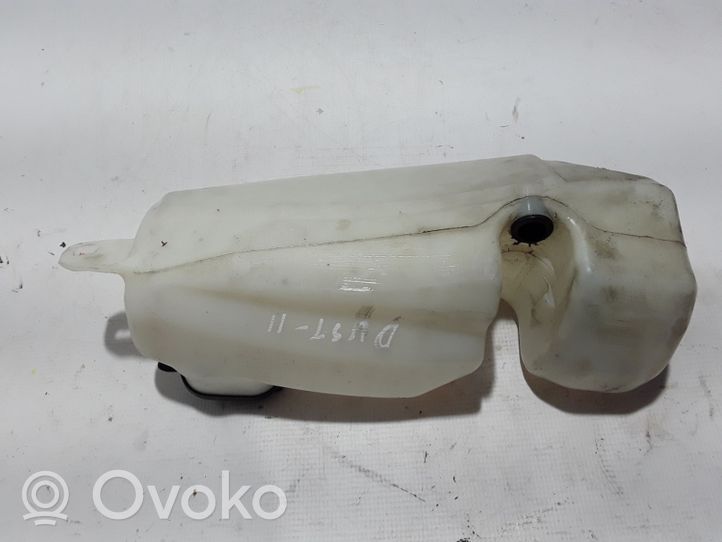 Dacia Duster Zbiornik płynu do spryskiwaczy szyby przedniej / czołowej 8200210002