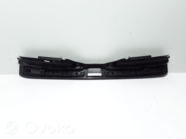 Volvo XC40 Rivestimento di protezione sottoporta del bagagliaio/baule 31440884