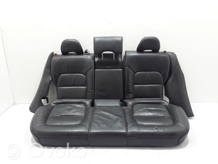 Volvo XC70 Rear seat 