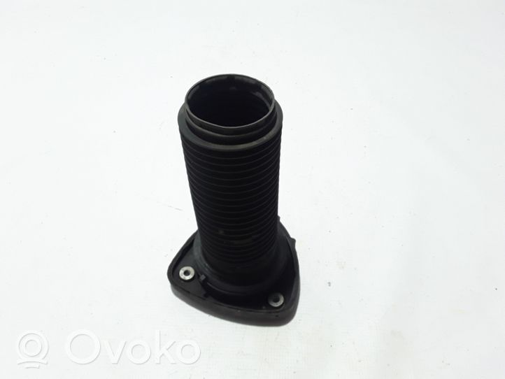 Volvo XC40 Supporto per montante superiore anteriore 32221003