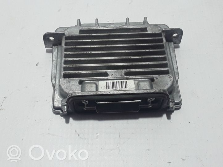 Volvo S60 Sterownik / moduł świateł Xenon 89089352