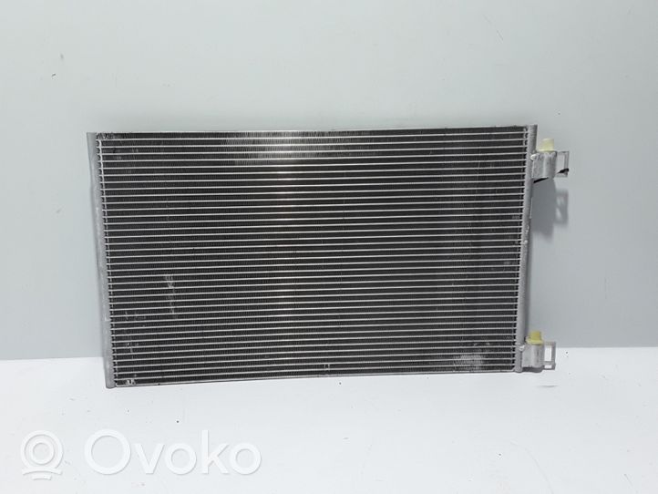 Renault Kangoo II Radiateur condenseur de climatisation 8200455795