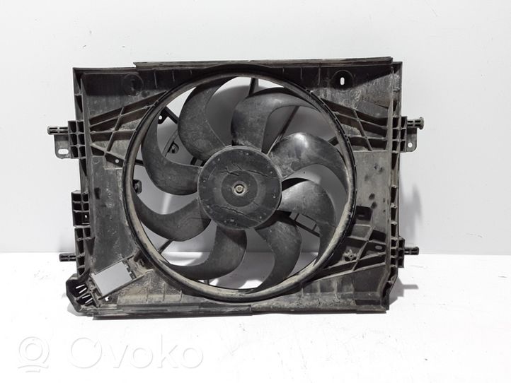 Dacia Dokker Kale ventilateur de radiateur refroidissement moteur 214816436R