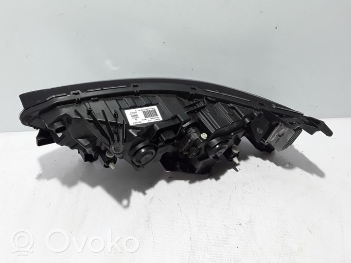 Renault Koleos II Phare frontale 260109289R