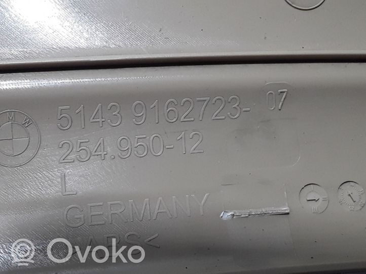 BMW 5 F10 F11 Galinio slenksčio apdaila (vidinė) 9162723