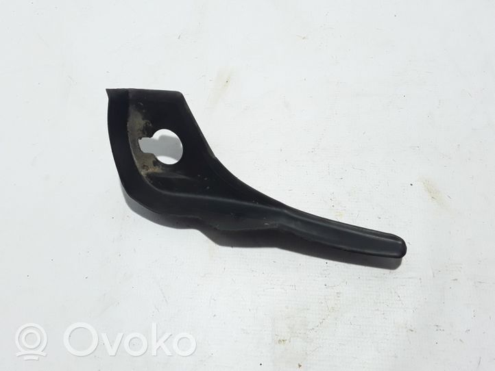 Renault Megane IV Rivestimento del tergicristallo 668220558R