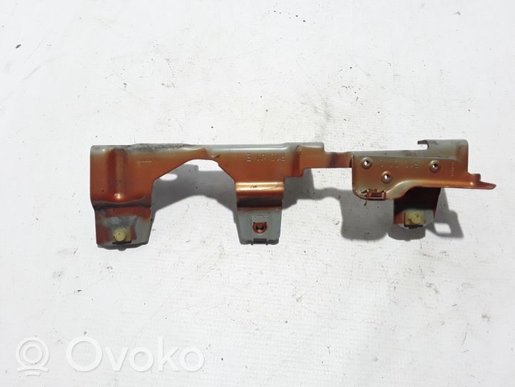 Renault Twingo II Fender mounting bracket 7782597657