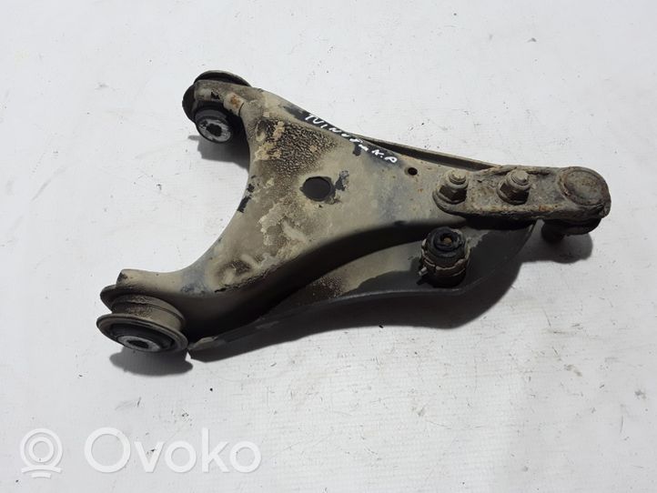 Renault Twingo II Front lower control arm/wishbone 8200942392