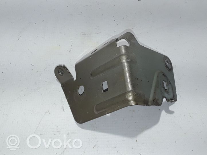 Renault Espace V (RFC) Support de montage d'aile 620426615R