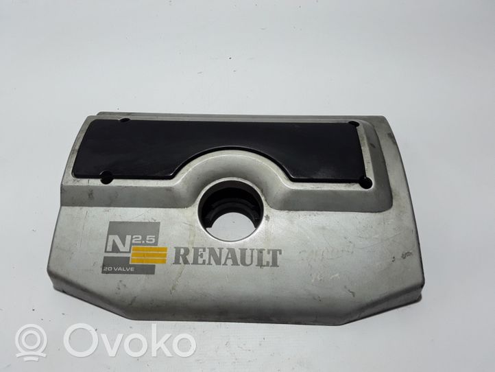 Renault Safrane Variklio dangtis (apdaila) 7706874189