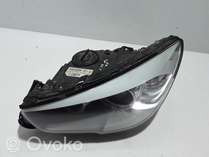 BMW 5 GT F07 Lampa przednia 7199613