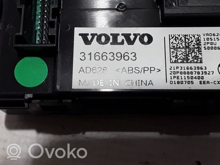 Volvo XC40 Altre centraline/moduli 31663963