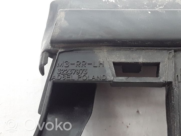 Volvo XC40 Takaoven kumitiiviste 32237973