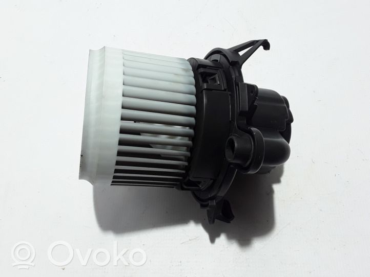 Renault Clio IV Motorino attuatore ricircolo aria dell’A/C 272101170R