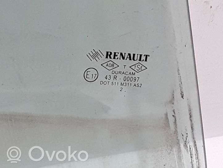 Renault Clio IV Szyba drzwi tylnych 823004494R