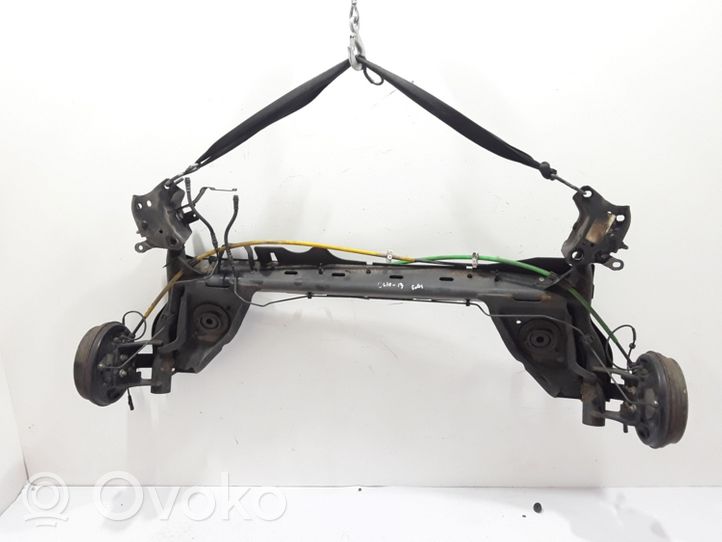 Renault Clio IV Belka osi tylnej 555118520R