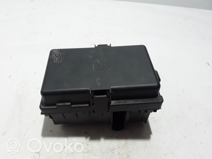 Chrysler Pacifica Fuse module 68239267AC