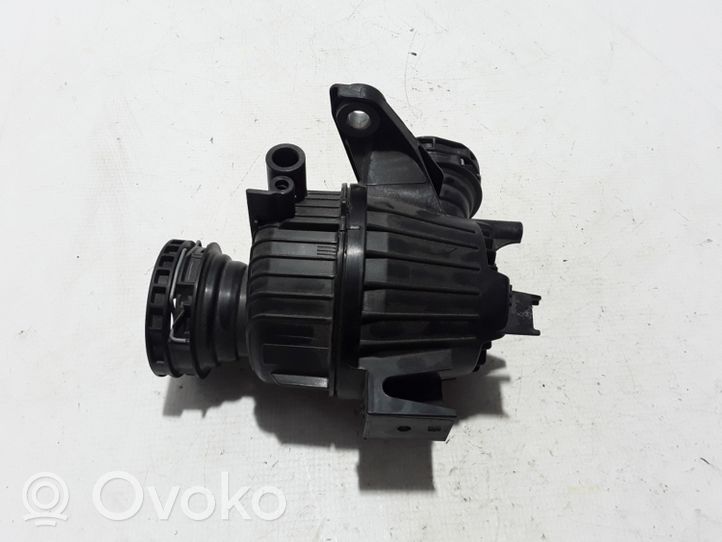 Volvo XC60 Kita variklio skyriaus detalė 31657534