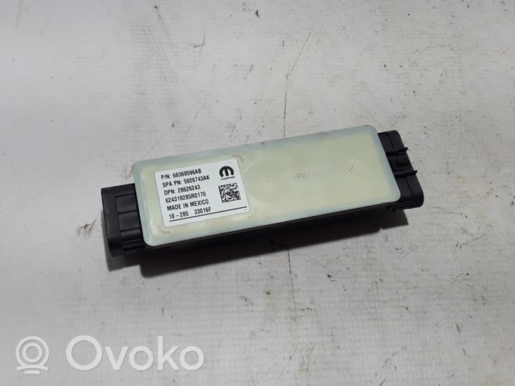 Chrysler Pacifica Door control unit/module 68369596AB