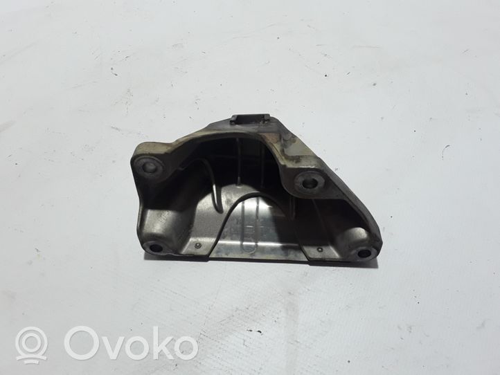 BMW 5 F10 F11 Dzinēja nostiprināšanas stiprinājums-kronšteins 07129905834