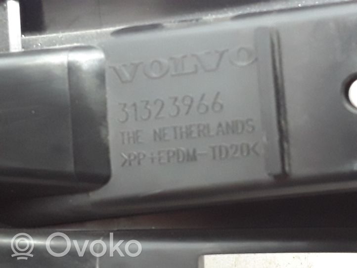 Volvo V60 Mocowanie / Uchwyt tłumika 31323966