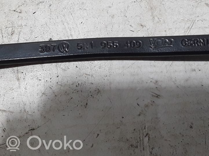 Volkswagen Tiguan Braccio della spazzola tergicristallo anteriore 5N1955409