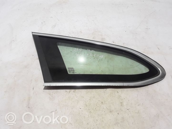 Volvo V60 Rear side window/glass 31218020