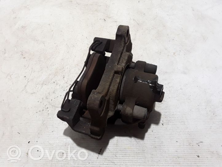 Volkswagen Tiguan Zacisk hamulcowy przedni 5N0615124