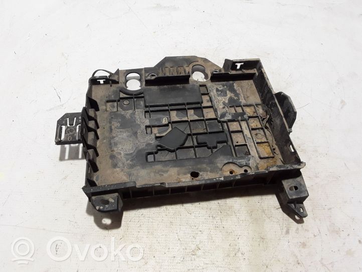 Renault Clio III Staffa di montaggio della batteria 8200314273