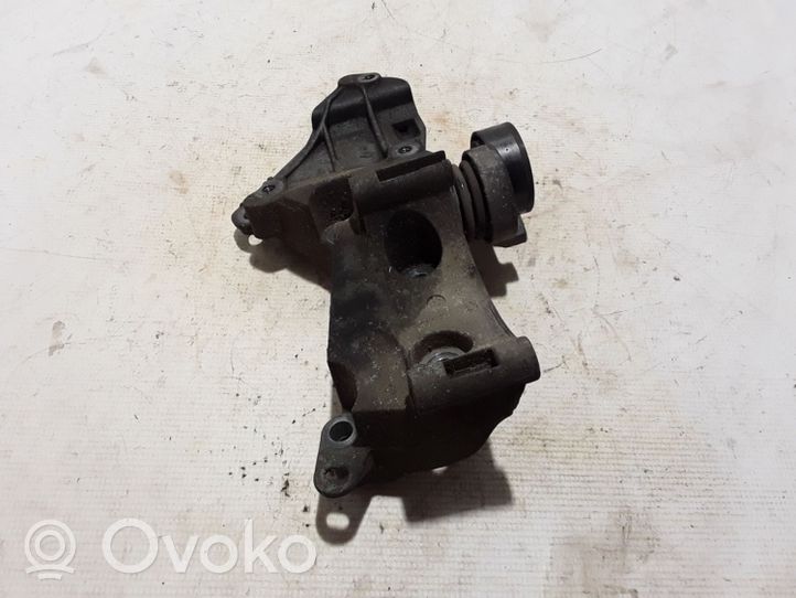 Renault Scenic II -  Grand scenic II Generator/alternator bracket 8200357679