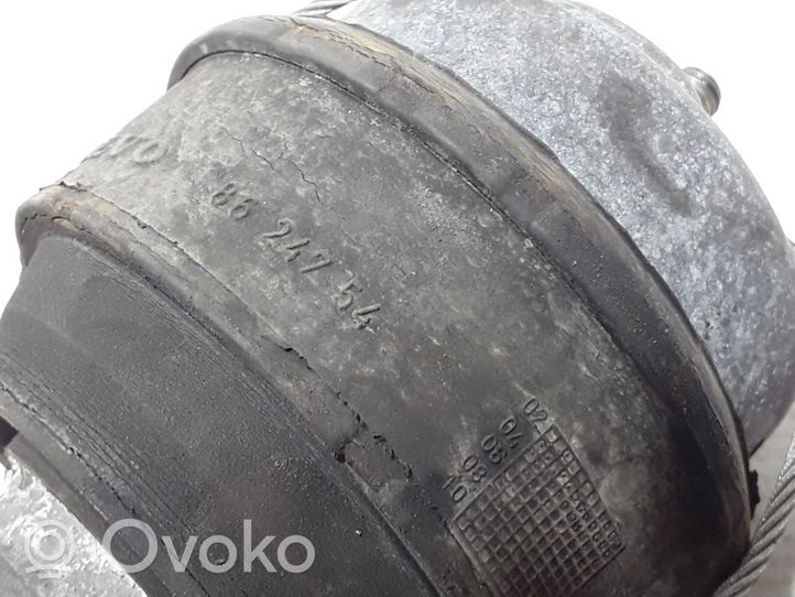 Volvo S60 Подушка двигателя 8624754