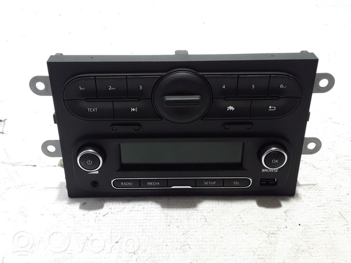 Renault Twingo III Panel / Radioodtwarzacz CD/DVD/GPS 281153690R