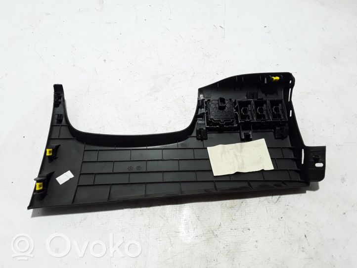 Renault Twingo III Ramka deski rozdzielczej 689213201R