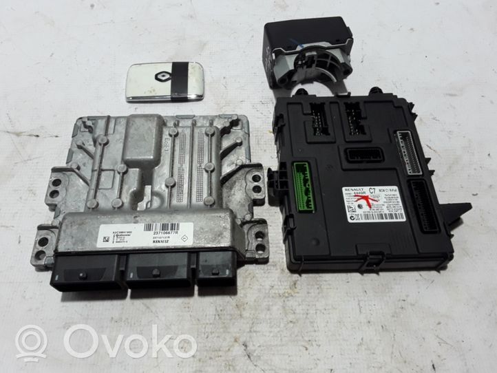 Renault Megane IV Kit centralina motore ECU e serratura 