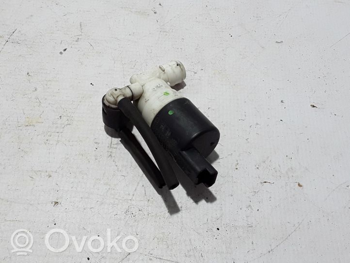 Peugeot 2008 II Windscreen/windshield washer pump 