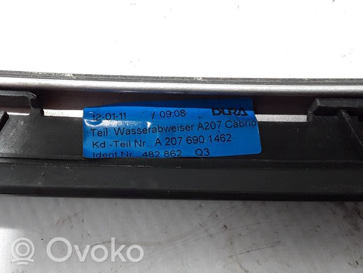 Mercedes-Benz E C207 W207 Windshield trim A2076901462