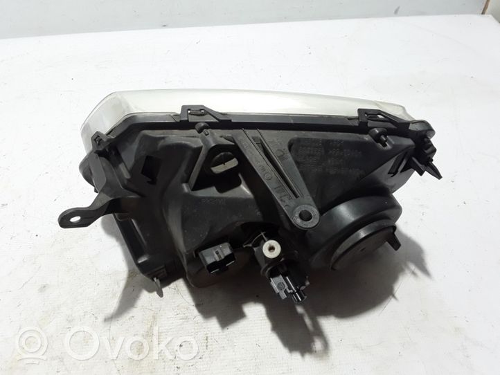 Dacia Duster Faro/fanale 260101891R