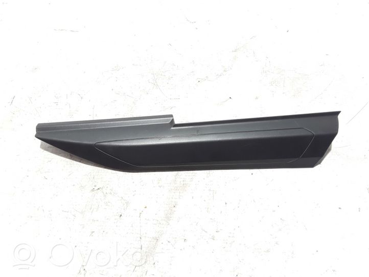 Peugeot 2008 II Moulure, baguette/bande protectrice d'aile 9825861780