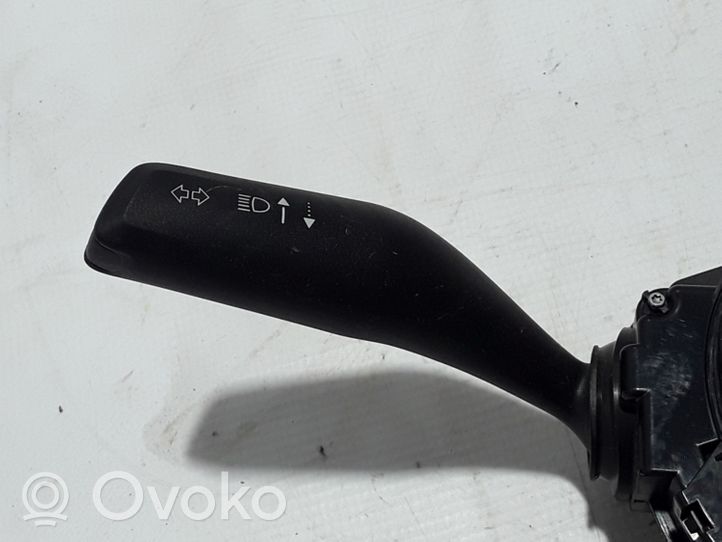 Chrysler Pacifica Wiper turn signal indicator stalk/switch 