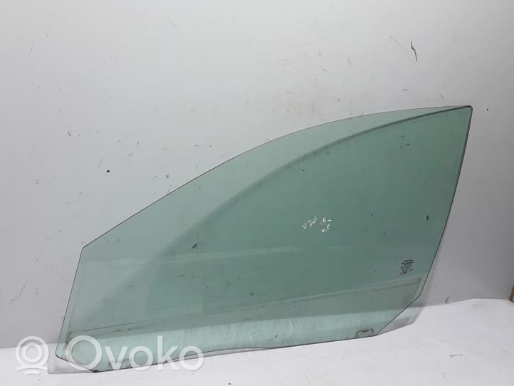 Volvo V70 Pagrindinis priekinių durų stiklas (keturdurio) 8693973