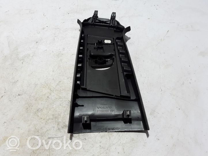 Volvo V40 Rivestimento montante (B) (superiore) 31102350