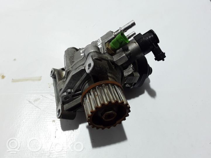 Mercedes-Benz Citan W415 Pompe d'injection de carburant à haute pression 167001056R