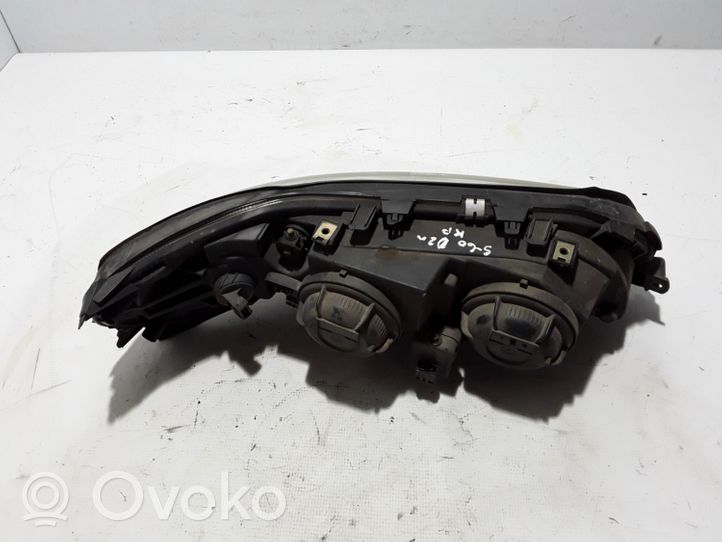 Volvo S60 Faro/fanale 8693585