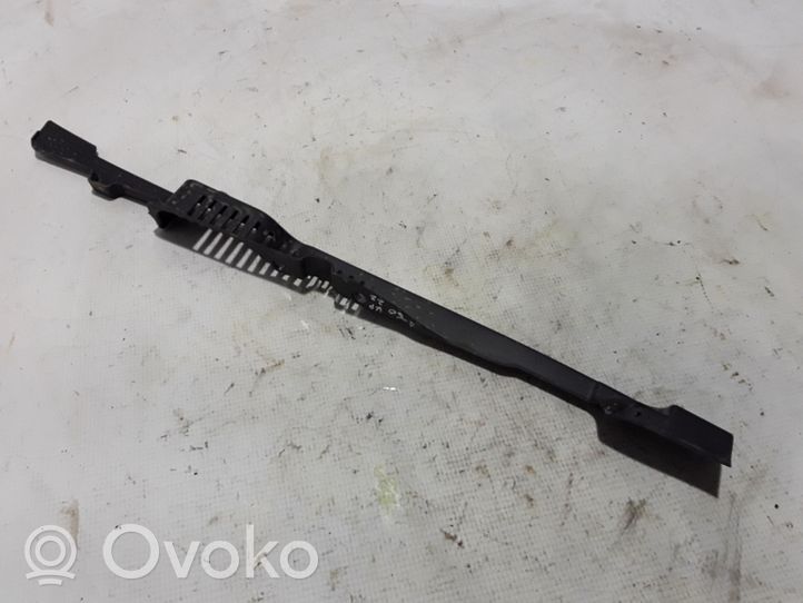 Volvo S60 Plaque avant support serrure de capot 31479546